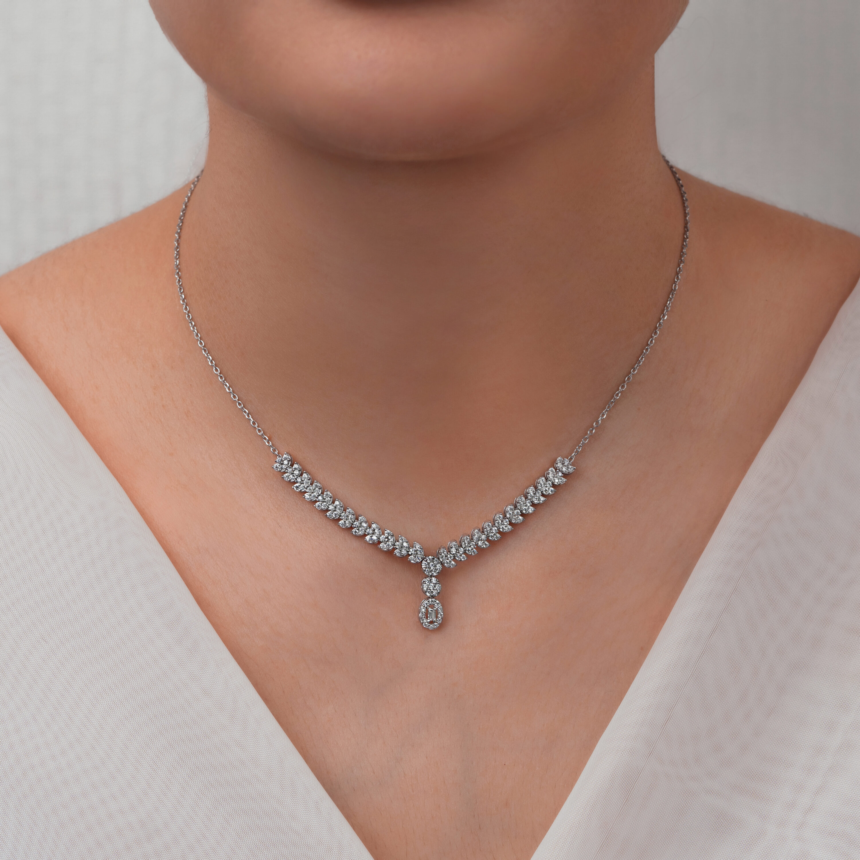 سرویس نقره زنانه زنجیری مجلسی مدل SIC F21